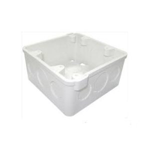 CAJA INDUMA BLANCA CUADRADA PVC 2400 4" X 4"